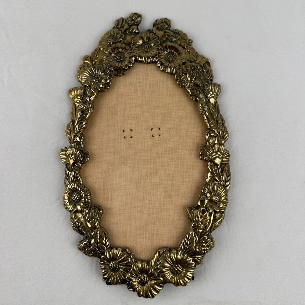 Vintage Brass Sunflower Oval Picture Frame Ornate Floral Gold Tone 5x7 Tabletop